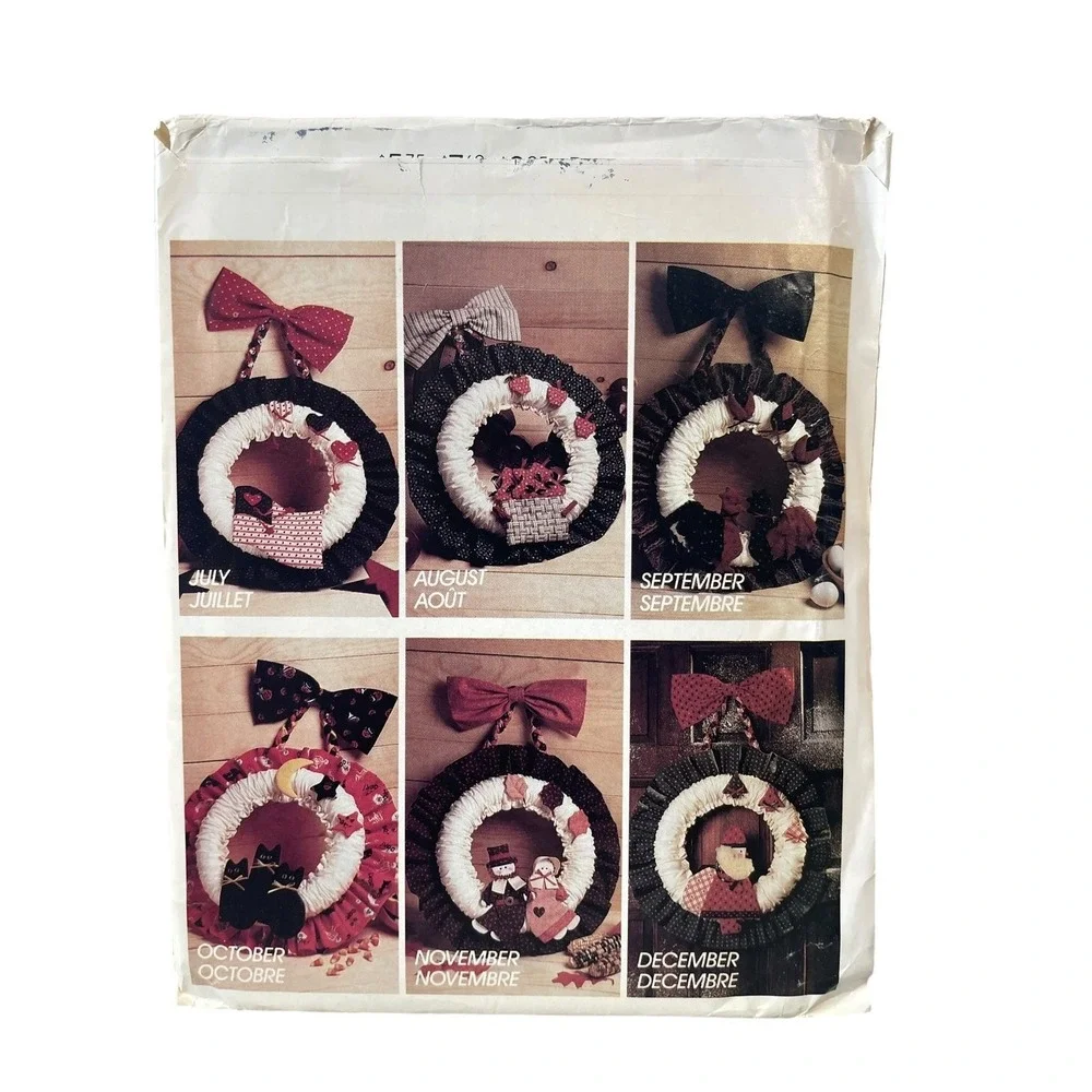 McCall's 899 Craft Seasonal Monthly Wreaths Heart & Sole Vintage